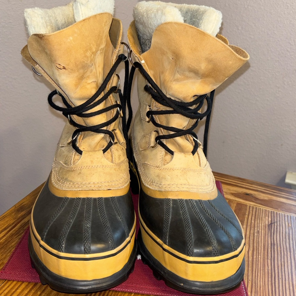 Sorel Men’s Caribou Stack, Waterproof Winter Boots, Size 9.5M